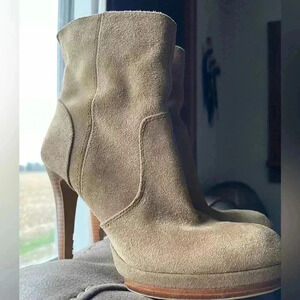Nine West suede booties